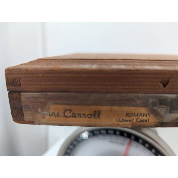 KINGSLEY HOT FOIL Stamping Printer letters Typeset ROMANY Lower case Wood Box - Picture 4 of 7